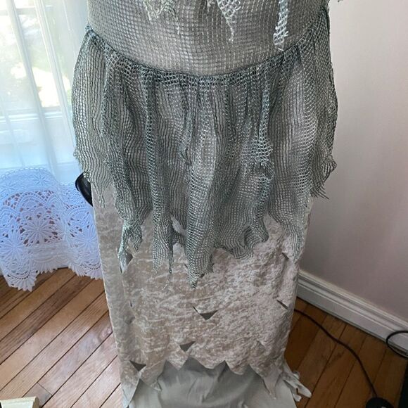 𝅺GHOSTLY gal zombie scary Halloween costume one size fits most adults - Picture 10 of 11